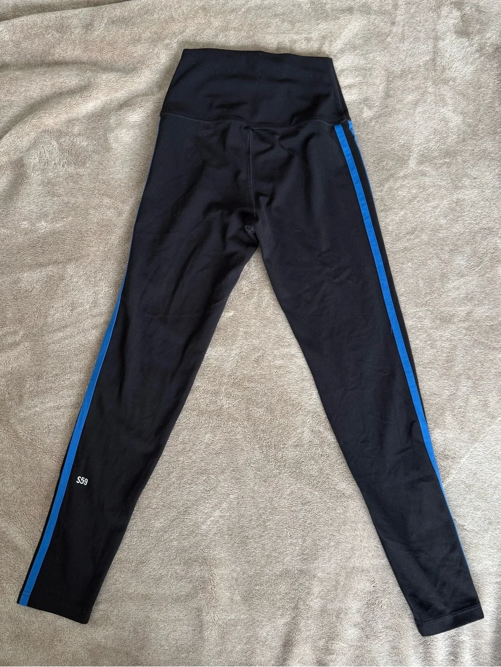 Splits 59 Black Leggings with Blue double stripe - Picture 4 of 4